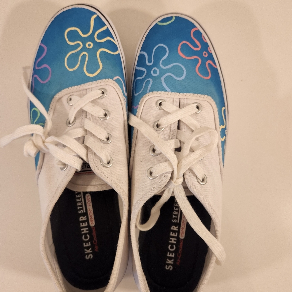Custom Painted sketchers Los Angeles. Spongebob. Size 9. Plankton. Lace up - Picture 8 of 8